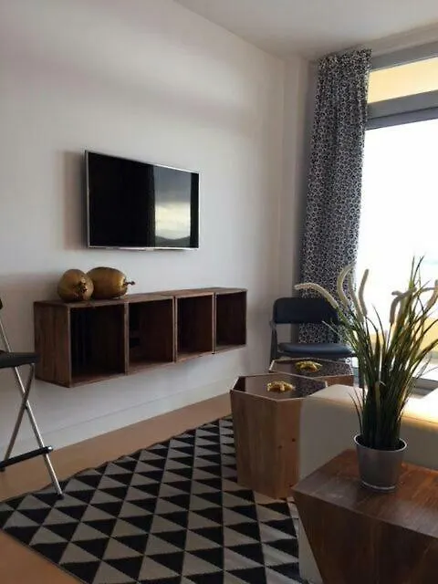 Apartamento En Primera Linea Playa La Garita Appartement